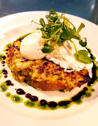 Glazed-Welsh-rarebit